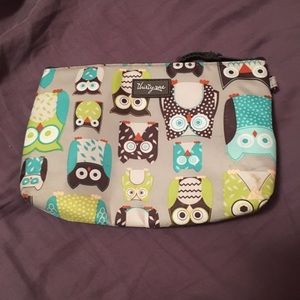 Thirty-one zip pouch